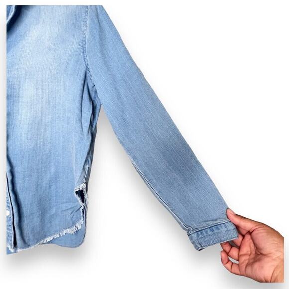Anthropologie Cloth & Stone Fray Hem Blue Chambray Button Down Shirt Women's S - Picture 5 of 10